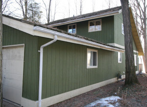 Exterior remodel garage before