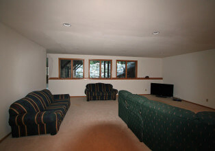 Interior remodel entertainment room before
